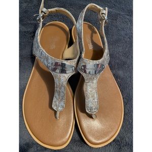 Woman’s MK Sandals